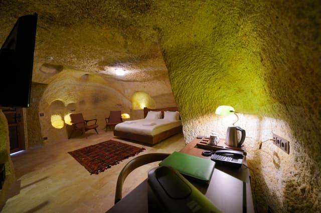 Lofi Cave Hotel — Room